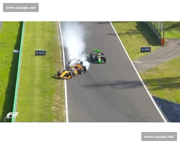 蒙扎惊魂：林德布拉德追尾致邓恩退赛引争议